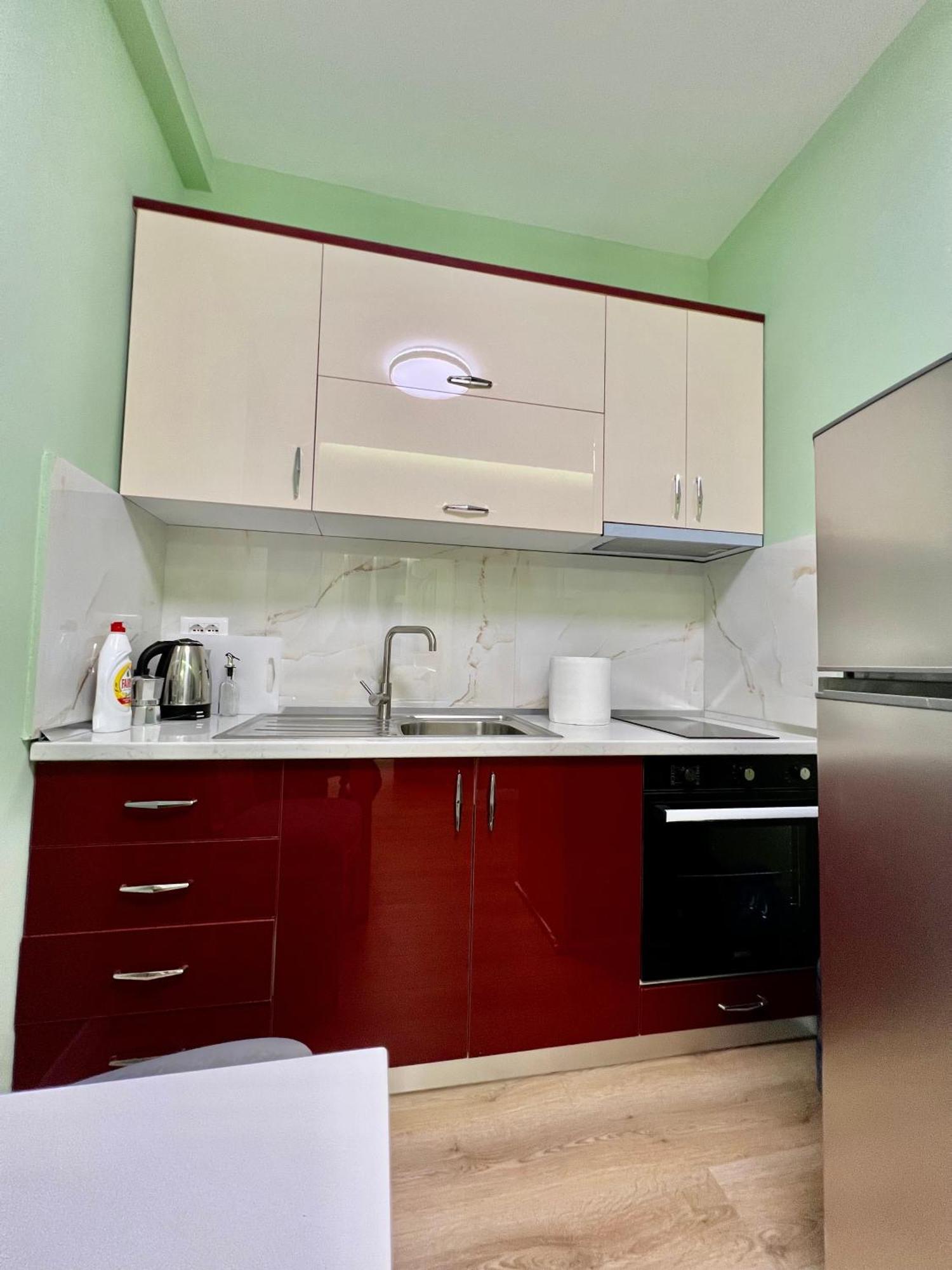 Spiranca Luxury Suites Тирана Екстер'єр фото