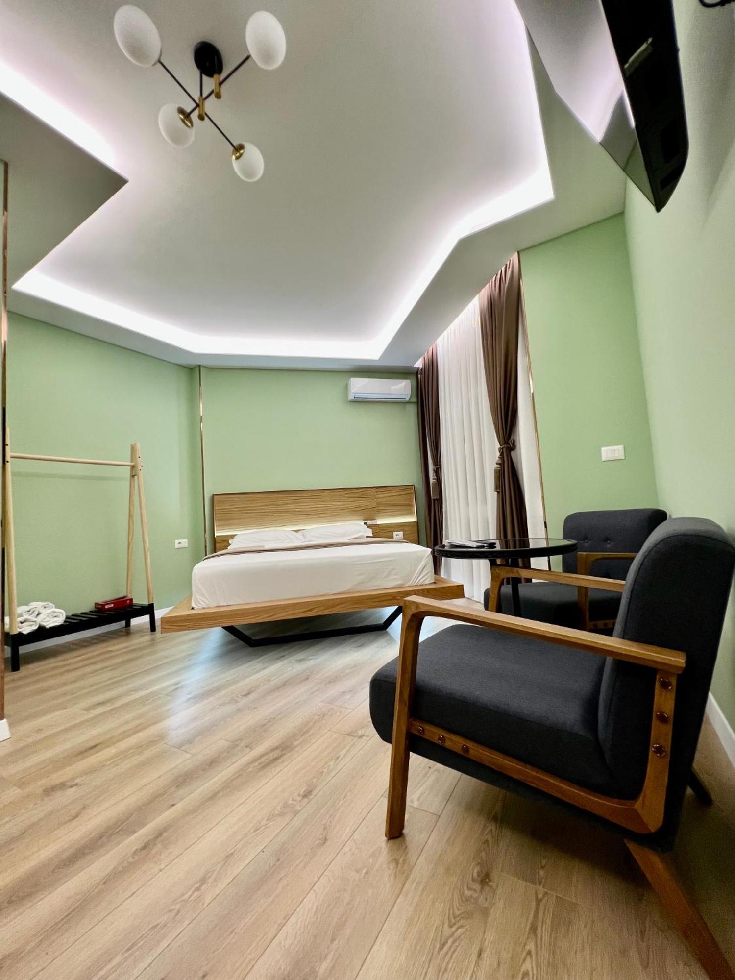 Spiranca Luxury Suites Тирана Екстер'єр фото