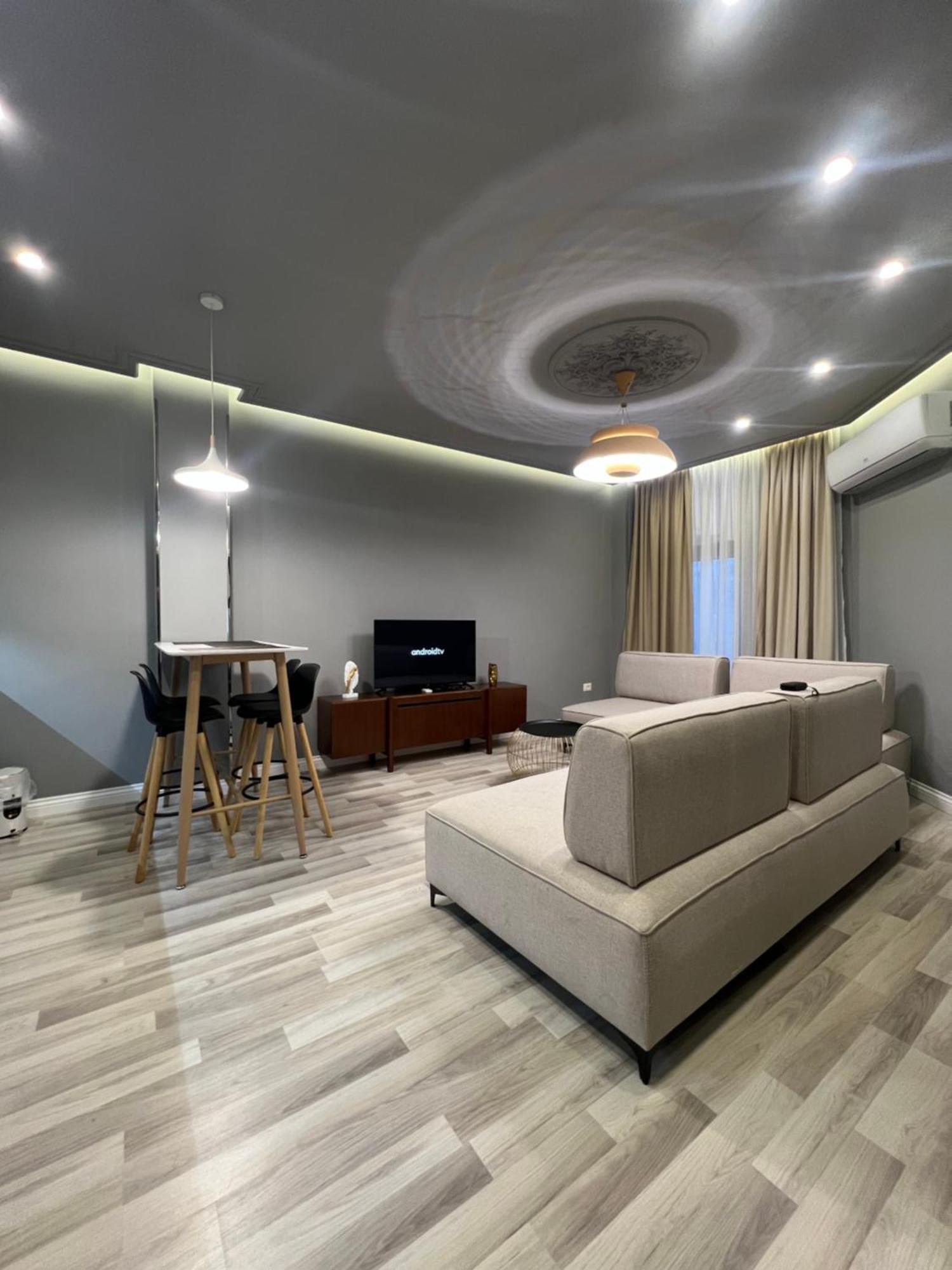 Spiranca Luxury Suites Тирана Екстер'єр фото