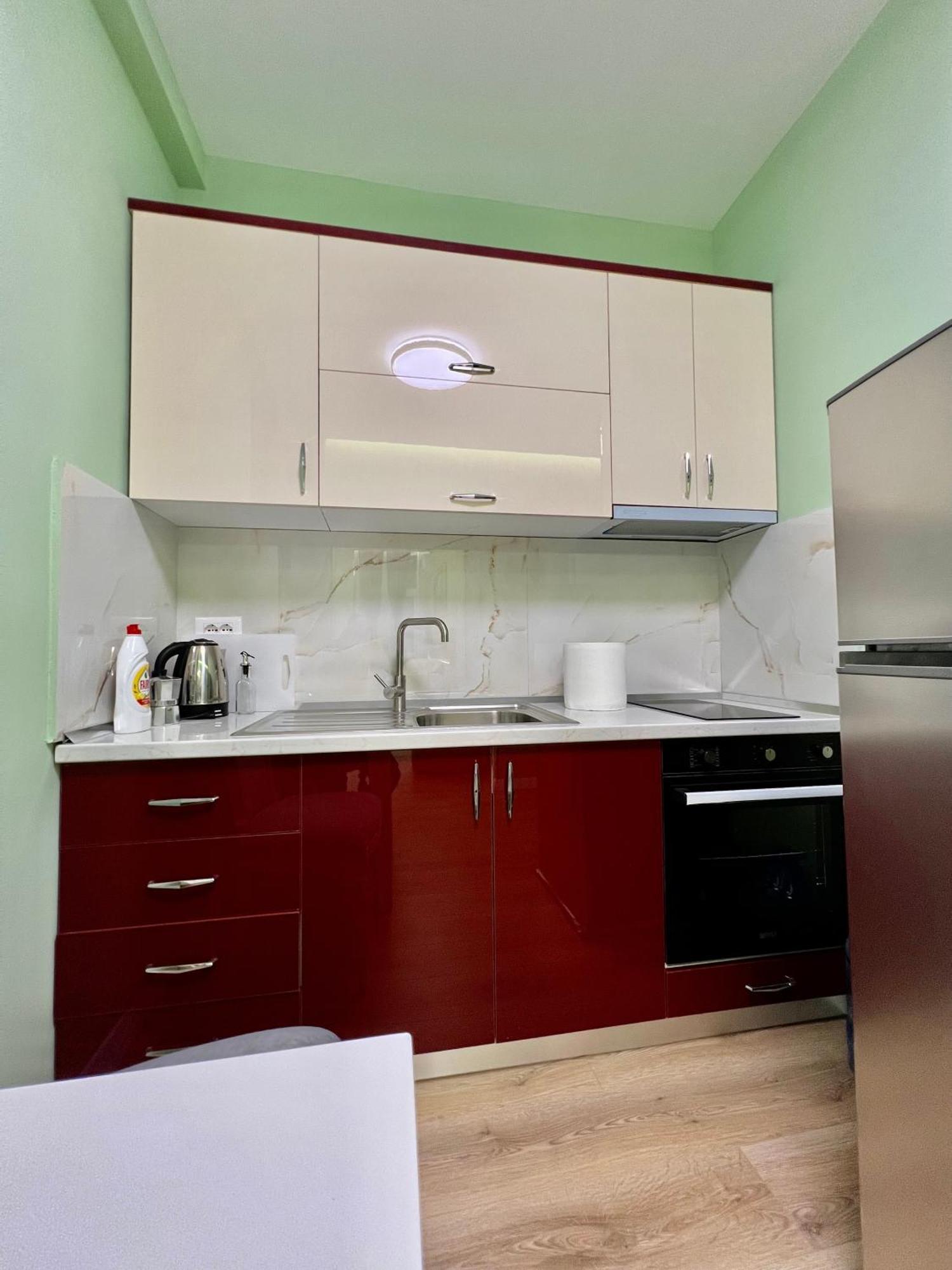 Spiranca Luxury Suites Тирана Номер фото